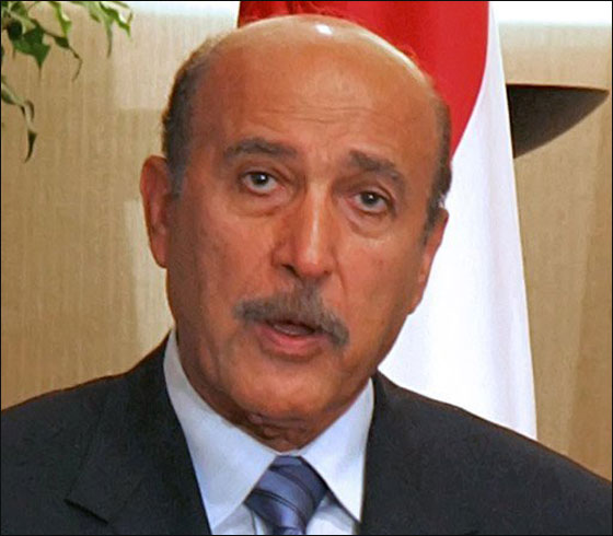 عمر سليمان  يرغب بلعب دور موازن كرئيس لمصر!   صورة رقم 4