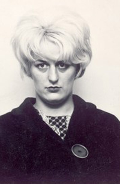 صورة رقم 7 - 10 نساء سطرن أسماءهن في كتب التاريخ بحروف ملطخة بالدماء! صورة رقم 7 - 10 نساء سطرن أسماءهن في كتب التاريخ بحروف ملطخة بالدماء!