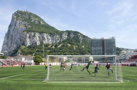 بالصور.. ملاعب كرة قدم أصبحت مزارات سياحية صورة رقم 6