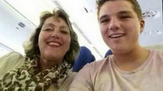10 صور سيلفي اخيرة التقطها اصحابها لحظات قبل مقتلهم صورة رقم 5 10 صور سيلفي اخيرة التقطها اصحابها لحظات قبل مقتلهم صورة رقم 5