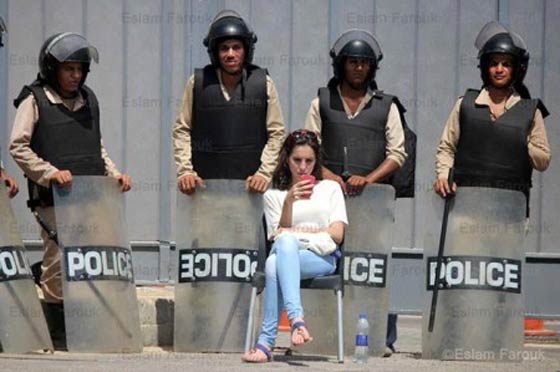 صور مضحكة وفيديو مواقف محرجة يواجهها رجال الشرطة صورة رقم 6