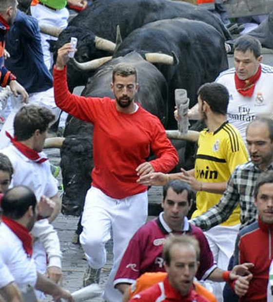 شاهد أشهر صور سيلفي التقطت لعام 2014 صورة رقم 23