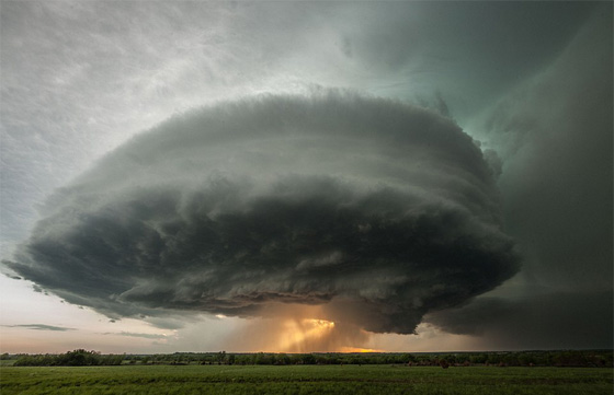 الكوارث الطبيعية كما تجلت في اجمل صور عام 2014 صورة رقم 13