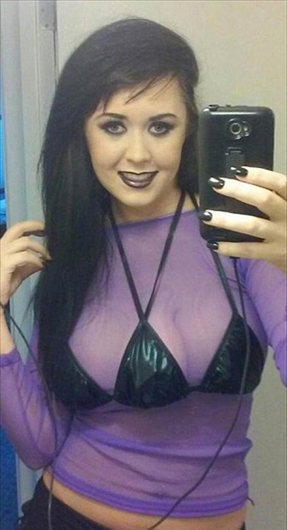 اخبار مفبركة في 2014: فتاة تركّب ثديا ثالثا وعودة موتى الإيبولا  صورة رقم 3