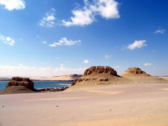 23 مكانا سياحيا رائعا في مصر: من جبل الكريستال الى كهف الجارة صورة رقم 16