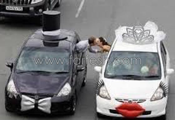 صور اجمل وأغرب سيارات مزينة  للعروس: بالزهور، الفواكه، الشوكولاطة واكياس الشيبس! صورة رقم 11
