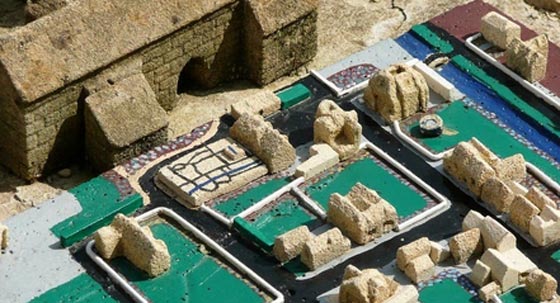 تعرف عليها.. بورتون تجتذب السياح بقريتها النموذجية الخلابة وتاريخها العريق صورة رقم 13