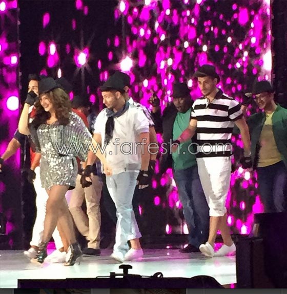 صورة رقم 15 - اكس فاكتور: اليسا ودنيا تشعلان الجمهور بفساتين قصيرة و ذا فايف يشعل الاجواء صورة رقم 15 - اكس فاكتور: اليسا ودنيا تشعلان الجمهور بفساتين قصيرة و ذا فايف يشعل الاجواء