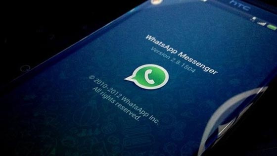 الشتائم عبر واتساب تكلف المقيمين في الامارات غاليا جدا.. غرامات وسجنا وابعادا ايضا صورة رقم 1