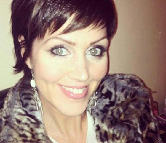 بالصور.. امرأة بريطانية تصاب بالشلل مع كل نوبة ضحك أو حزن! صورة رقم 2