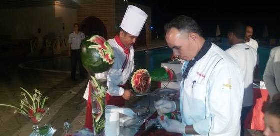 صور رائعة من مهرجان نحت البطيخ في الغردقة صورة رقم 1