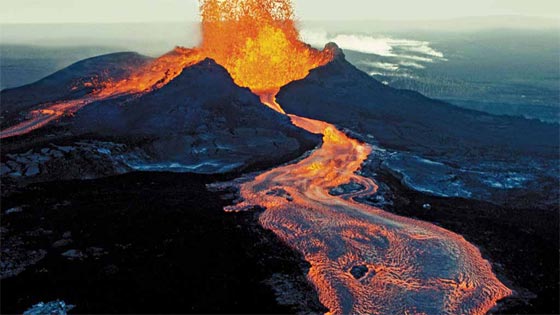 صور أغرب الأماكن الطبيعية في العالم: ينبوع الدم الساخن، غابة الاحجار وصحراء الملح صورة رقم 13 صور أغرب الأماكن الطبيعية في العالم: ينبوع الدم الساخن، غابة الاحجار وصحراء الملح صورة رقم 13