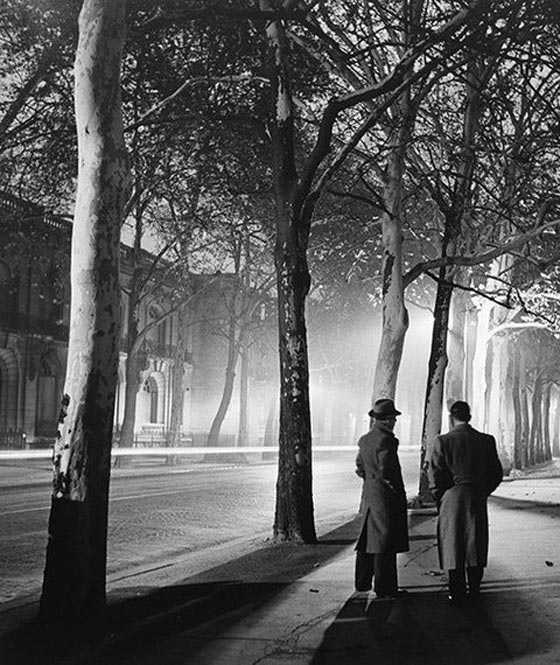 باريس عام 1930 مدينة صاخبة تضج بالحياة ومبانيها كلاسيكية صورة رقم 7 باريس عام 1930 مدينة صاخبة تضج بالحياة ومبانيها كلاسيكية صورة رقم 7