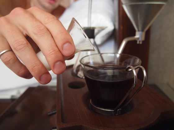 ابتكار مذهل.. منبه يصحيك ويصنع لك القهوة كمان!! صورة رقم 11 ابتكار مذهل.. منبه يصحيك ويصنع لك القهوة كمان!! صورة رقم 11