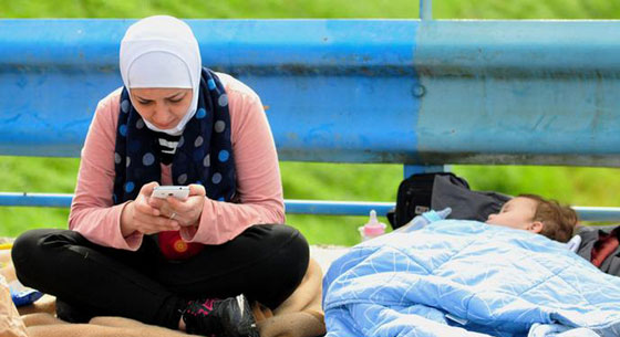 محاولة انترنتية صارمة لتأديب كارهي اللاجئين في المانيا صورة رقم 1 محاولة انترنتية صارمة لتأديب كارهي اللاجئين في المانيا صورة رقم 1