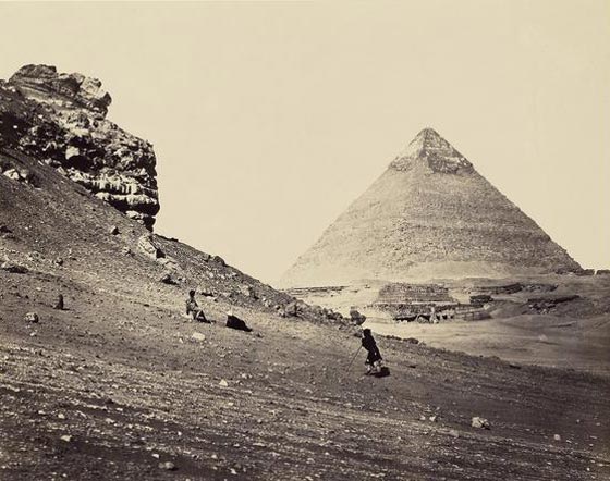ابرز جامع للصور يبيع مجموعته النادرة الى متحف بريطاني صورة رقم 1 ابرز جامع للصور يبيع مجموعته النادرة الى متحف بريطاني صورة رقم 1