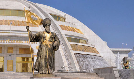 عشق اباد مدينة تركمنستانية يكسوها الرخام وتحظر اطلاق اللحى والرياضة صورة رقم 1