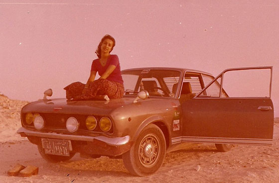 صور سيارات في مصر في السبعينيات والثمانينيات: قارنوها بسيارات اليوم!  صورة رقم 30