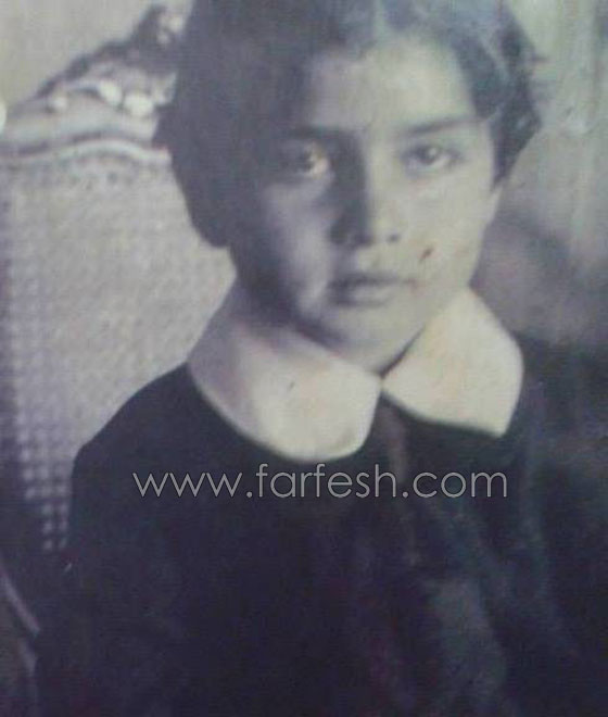 30 صورة لأشهر الفنانين أيام الطفولة البريئة: من منهم تغير كثيرا؟ صورة رقم 28 30 صورة لأشهر الفنانين أيام الطفولة البريئة: من منهم تغير كثيرا؟ صورة رقم 28