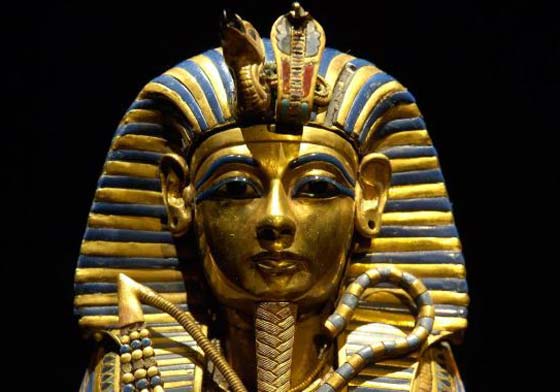  خنجر توت عنخ آمون مصنوع من احد النيازك.. صور صورة رقم 4