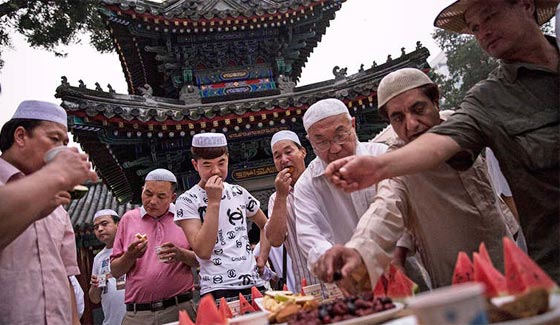 اغرب عادات الشعوب الاسلامية في شهر رمضان الفضيل صورة رقم 3 اغرب عادات الشعوب الاسلامية في شهر رمضان الفضيل صورة رقم 3