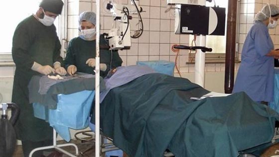 امرأة ترشق رجلا بمادة حمضية حارقة لرفضه الزواج منها صورة رقم 1 امرأة ترشق رجلا بمادة حمضية حارقة لرفضه الزواج منها صورة رقم 1