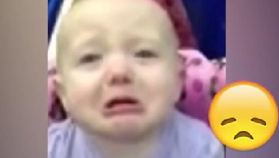 فيديو وصور طريفة.. اطفال يشبهون بتعابيرهم الايموجي صورة رقم 9