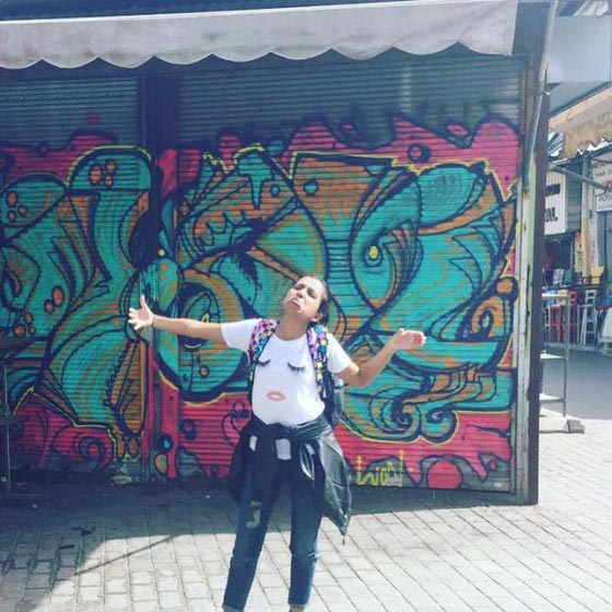صور غير تقليدية لعروس بدون عريسها في شهر عسل.. امر من المر صورة رقم 11