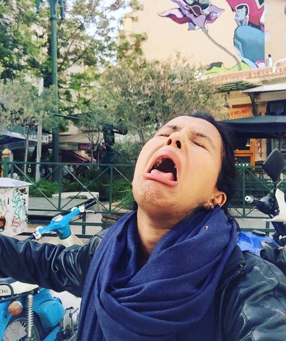 صور غير تقليدية لعروس بدون عريسها في شهر عسل.. امر من المر صورة رقم 14