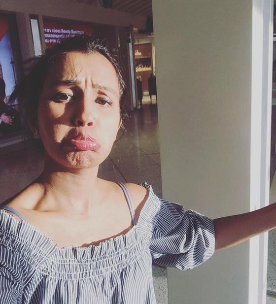 صور غير تقليدية لعروس بدون عريسها في شهر عسل.. امر من المر صورة رقم 12