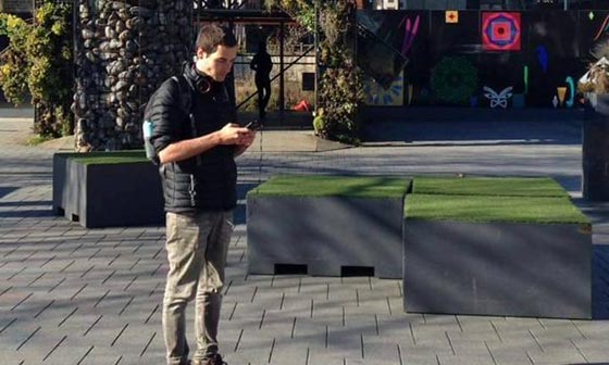 نيوزلندي يترك عمله ويتفرغ لملاحقة البوكيمون صورة رقم 1 نيوزلندي يترك عمله ويتفرغ لملاحقة البوكيمون صورة رقم 1