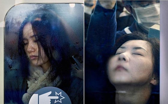 صور غير معقولة: ركاب محشورون كالسردين في  قطارات طوكيو! صورة رقم 4