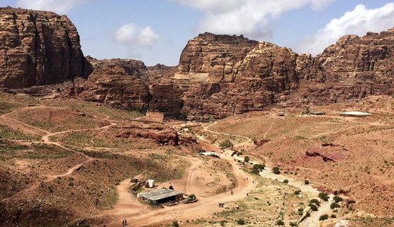 البتراء الاردنية.. ارث سياحي عالمي نادر يعاني من تراجع اهتمام الزائر صورة رقم 7