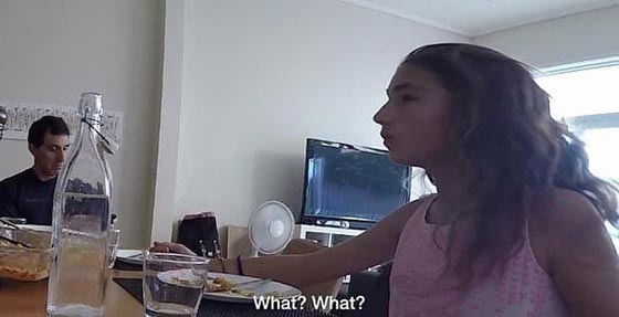 فيديو مضحك: هكذا يسبب الواي فاي تشتت الاسرة.. والحل هو (دولميو)! صورة رقم 2
