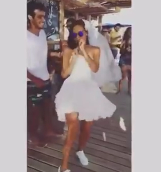  فيديو طريف: هل هذان فعلا عروسان مصريان في أغرب حفل زفاف؟ صورة رقم 3