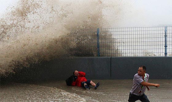 صور مذهلة لظاهرة التنين الفضي على ضفة نهر في الصين صورة رقم 1 صور مذهلة لظاهرة التنين الفضي على ضفة نهر في الصين صورة رقم 1