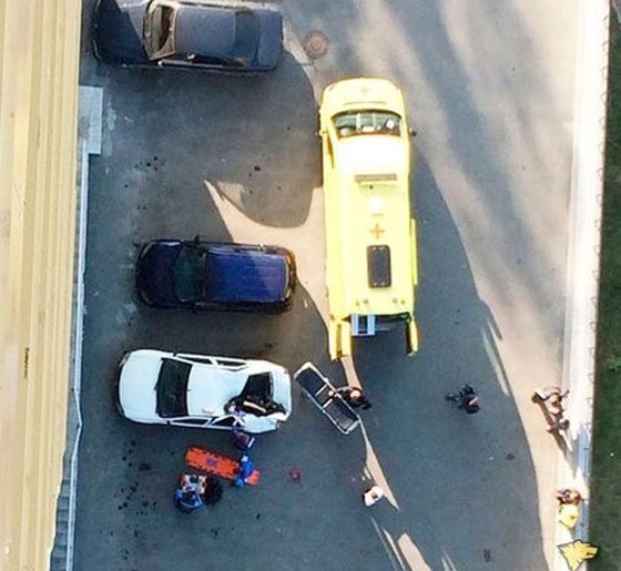 الحب مجنون: صور مراهق روسي يقفز من اعلى طابق ليبهر محبوبته! صورة رقم 4