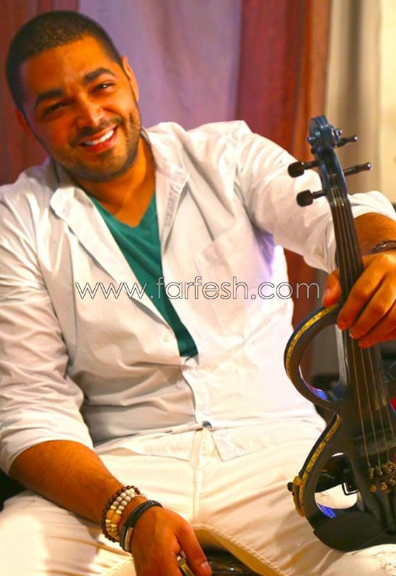 صورة رقم 14 - بالفيديو: تعر ف على عازف الكمان احمد مختار خطيب رنا سماحة صورة رقم 14 - بالفيديو: تعر ف على عازف الكمان احمد مختار خطيب رنا سماحة