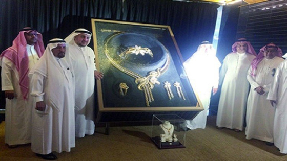 أثقل طقم ذهب يدخل موسوعة غينيس: صنع سعودي وثمنه 1.5 مليون دولار صورة رقم 1