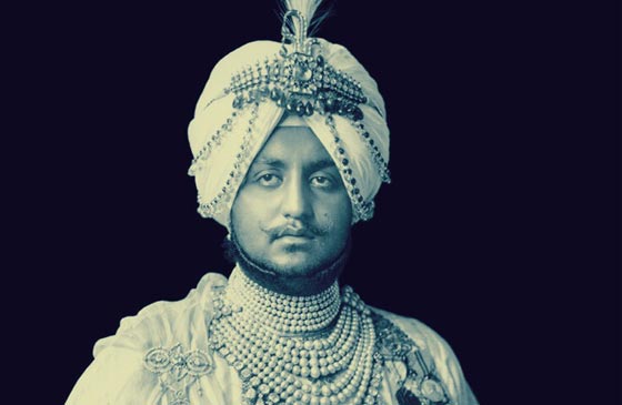 اغرب مهراجا هندي امتلك طائرة ورولس رويز وعشق الجواهر والنساء صورة رقم 1