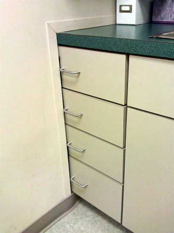 اضحك مع 69 خطأ هندسي معماري في ابنية ومنازل حول العالم صورة رقم 5 اضحك مع 69 خطأ هندسي معماري في ابنية ومنازل حول العالم صورة رقم 5