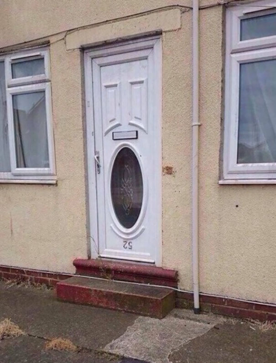 اضحك مع 69 خطأ هندسي معماري في ابنية ومنازل حول العالم صورة رقم 42 اضحك مع 69 خطأ هندسي معماري في ابنية ومنازل حول العالم صورة رقم 42