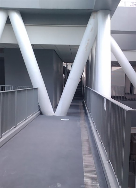 اضحك مع 69 خطأ هندسي معماري في ابنية ومنازل حول العالم صورة رقم 48 اضحك مع 69 خطأ هندسي معماري في ابنية ومنازل حول العالم صورة رقم 48