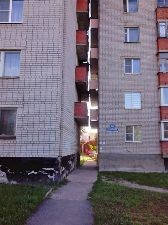 اضحك مع 69 خطأ هندسي معماري في ابنية ومنازل حول العالم صورة رقم 50 اضحك مع 69 خطأ هندسي معماري في ابنية ومنازل حول العالم صورة رقم 50