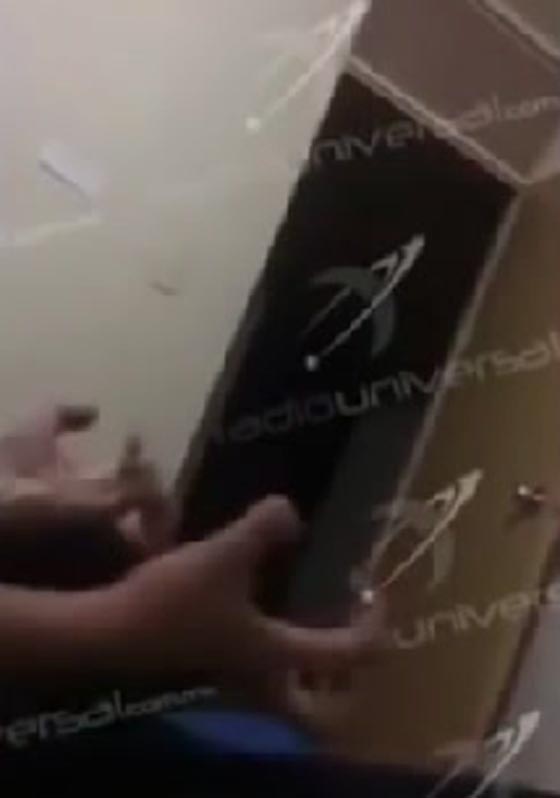 فيديو مخيف.. روح شريرة تداهم فتاة وهي تتناول الشوكولاتة صورة رقم 2 فيديو مخيف.. روح شريرة تداهم فتاة وهي تتناول الشوكولاتة صورة رقم 2