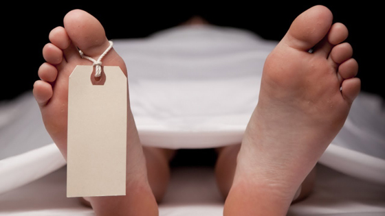 تقاليد غريبة لدفن الموتى.. الزوجة تحرق نفسها اذا مات زوجها! فيديو صورة رقم 5