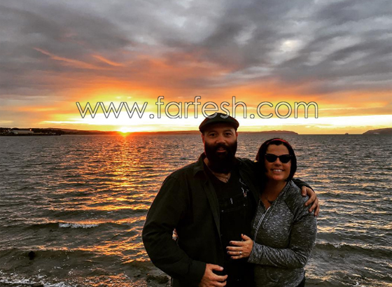 رجل يعزف الحانا تبعث على الفرح من بندقية كلاشينكوف.. فيديو صورة رقم 18 رجل يعزف الحانا تبعث على الفرح من بندقية كلاشينكوف.. فيديو صورة رقم 18