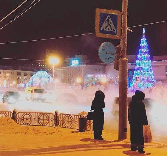 هكذا يذهب الطلاب الى المدرسة في درجة حرارة 53 تحت الصفر.. صور صورة رقم 8