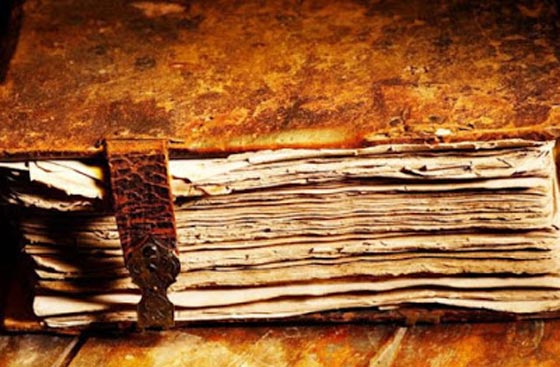 سر الكتاب الغامض الذي يقتل كل من بقرأه او حتى يلمسه! صورة رقم 4 سر الكتاب الغامض الذي يقتل كل من بقرأه او حتى يلمسه! صورة رقم 4