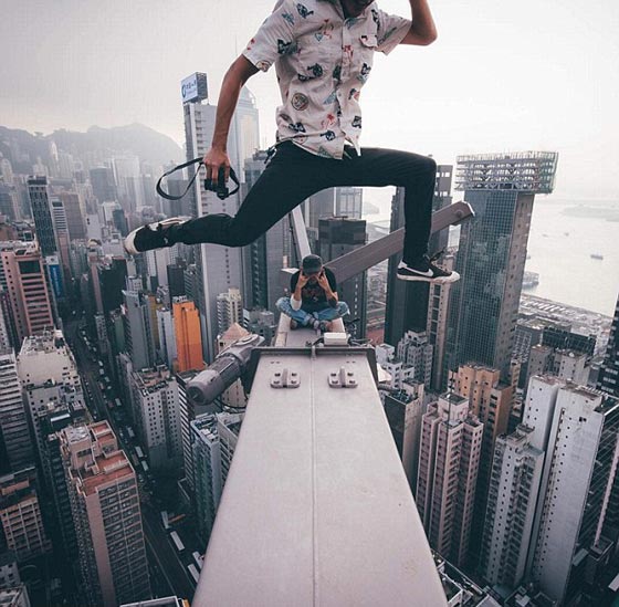 مغامرة مجنونة.. على لوح تزلج فوق ناطحة سحاب! فيديو صورة رقم 6